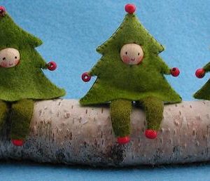 THREE CHRISTMAS TREES KIT PPK413