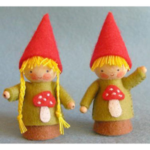 TWO LITTLE AUTUMN GNOMES KIT PPK311